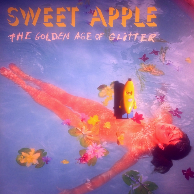 Sweet Apple Golden Age of Glitter 01